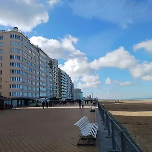 https://suite-jo-vlak-bij-zee.ostend-hotel.net